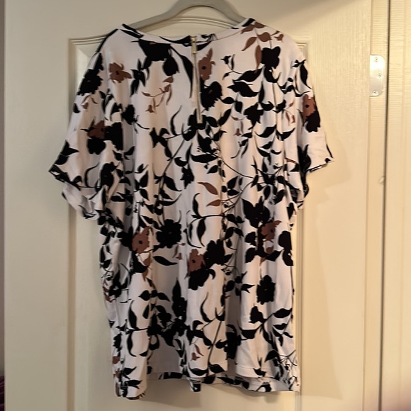 Womens Liz Claiborne short Sleeve Shirt Black/white/tan 2x - Picture 3 of 6